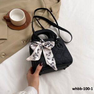 حقيبة نسائية موديل 100