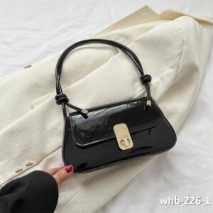 حقيبة نسائية موديل 226