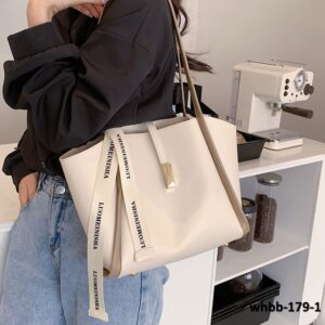 حقيبة نسائية موديل رقم 179